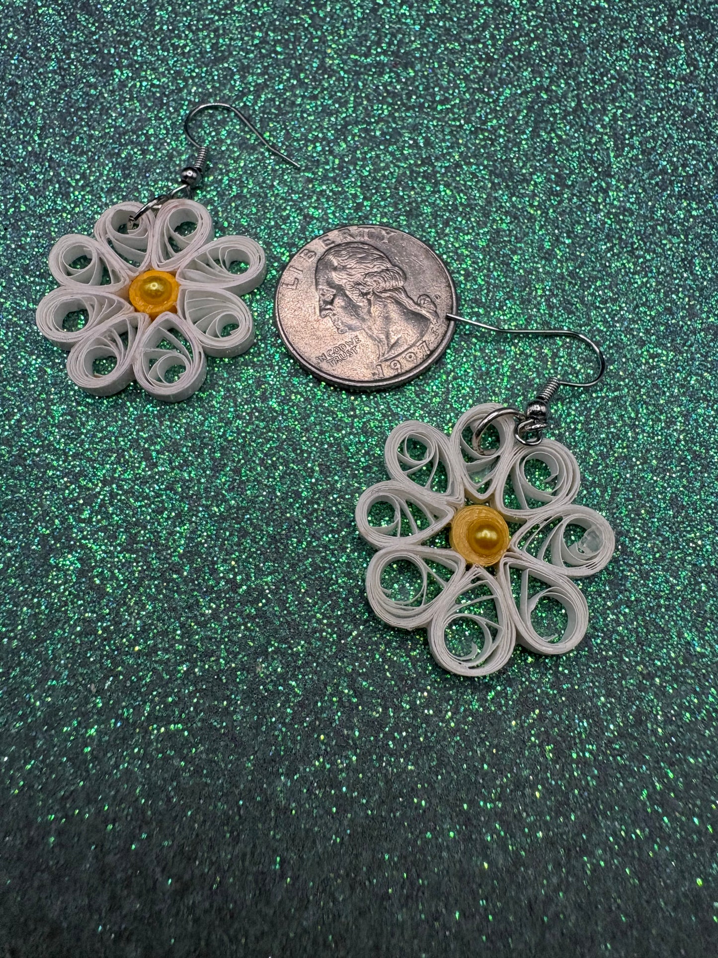 White Petal Daisy Earrings