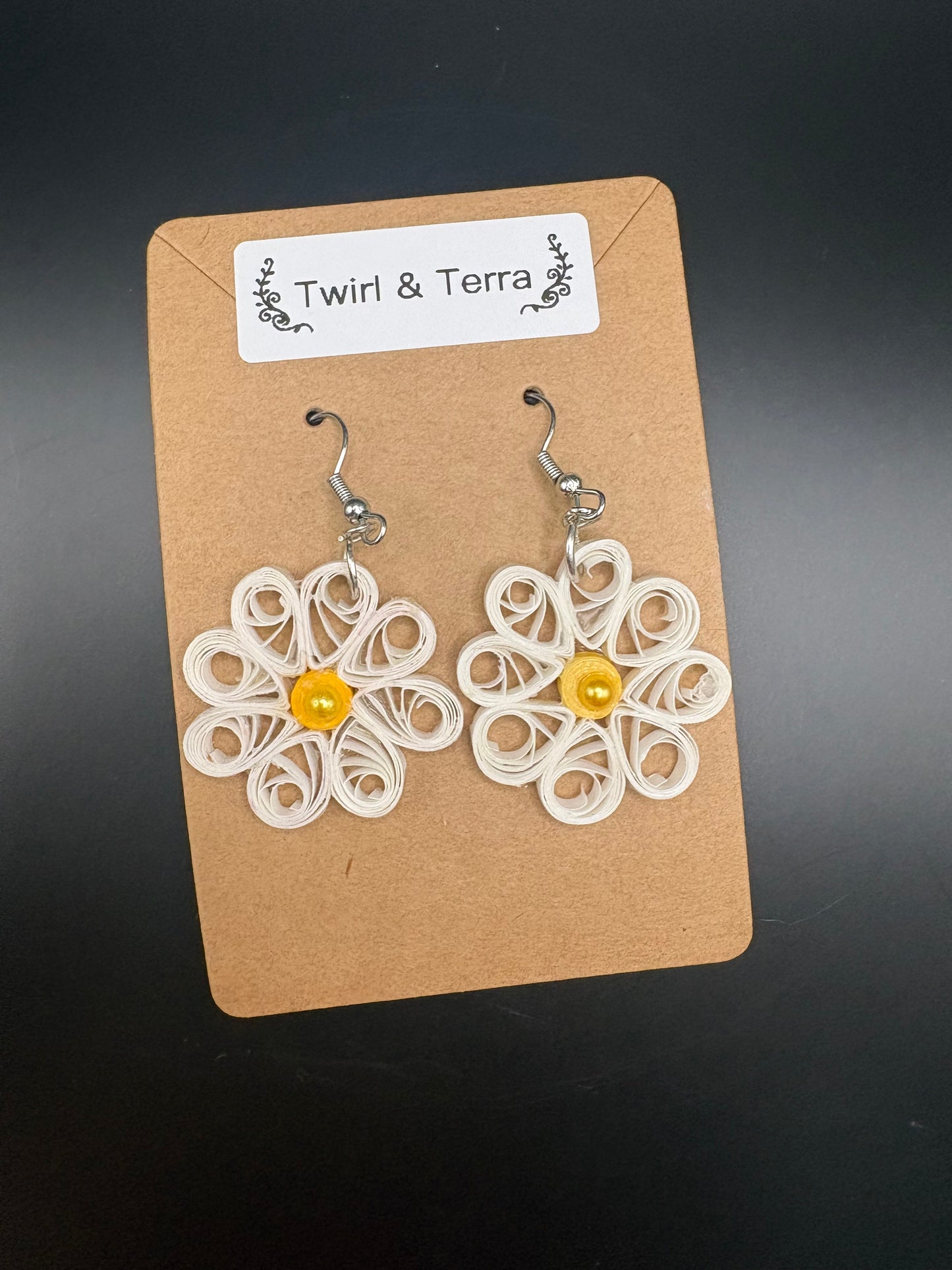 White Petal Daisy Earrings